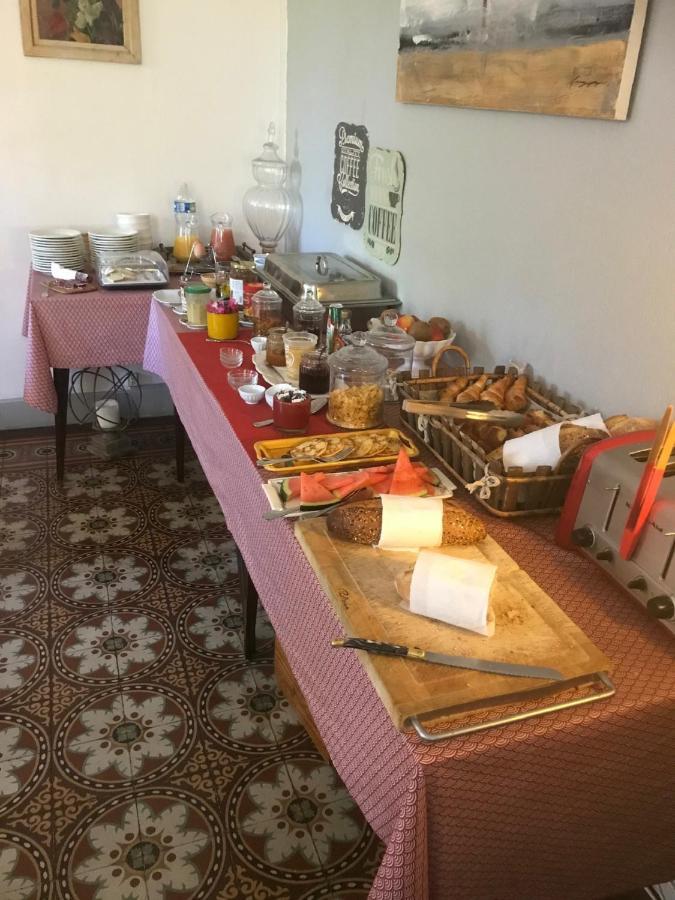 Le Fleuri Hotel