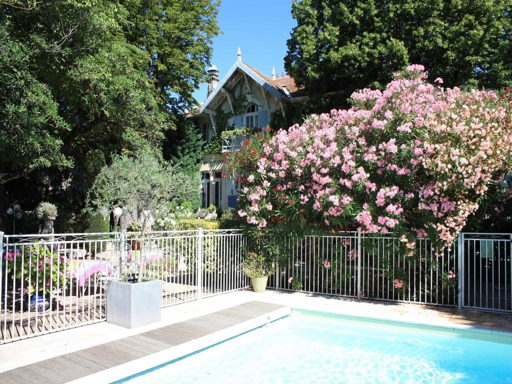 Hotel Le Fleuri Saint-Rémy-de-Provence