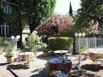 Le Fleuri Hotel 3*