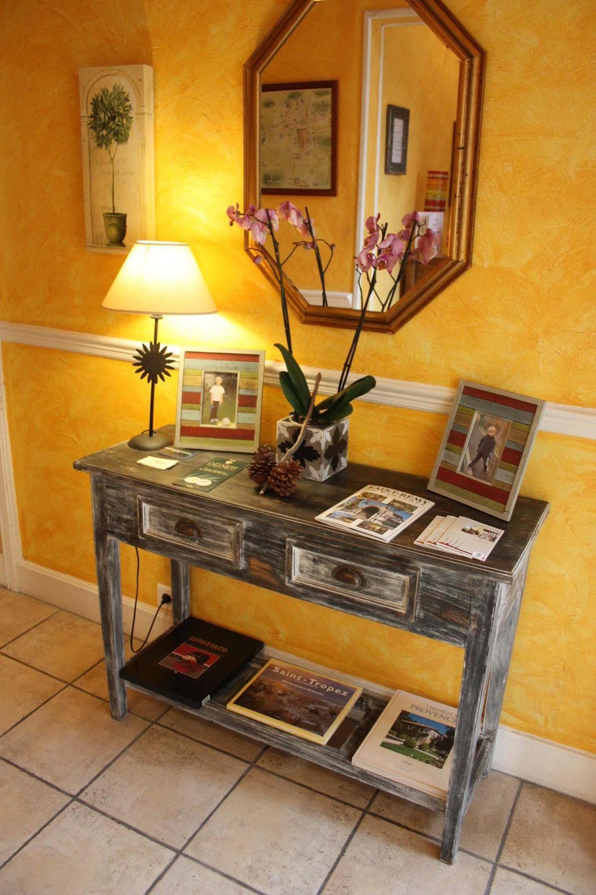 Le Fleuri Hotel 3*